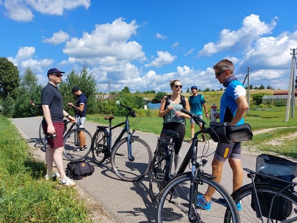Fietsen door Litouwen (Foto Kamiel Deinum)